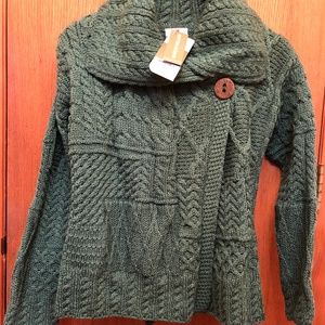 Green Irish Wool Sweater with Button